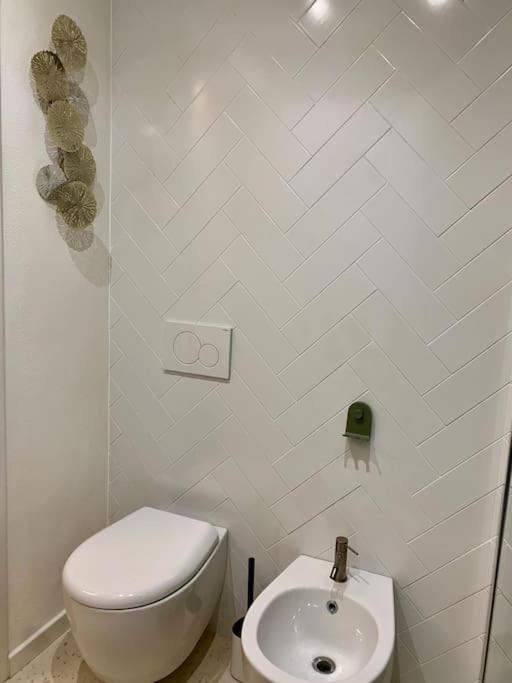 Lovely Flat In Bocconi * Milán